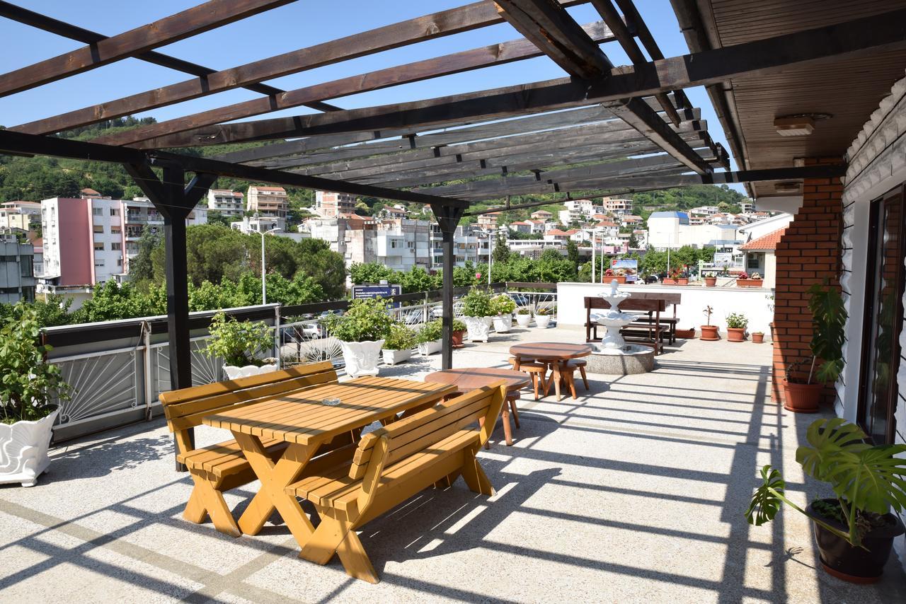 Guest House Evropa Ulcinj Ngoại thất bức ảnh